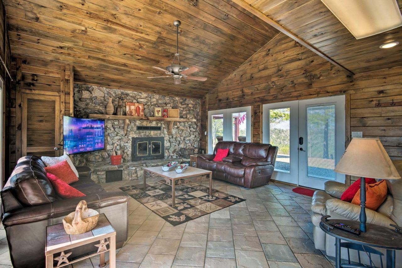 Broken Bow Mountaintop Home With Hot Tub! المظهر الخارجي الصورة