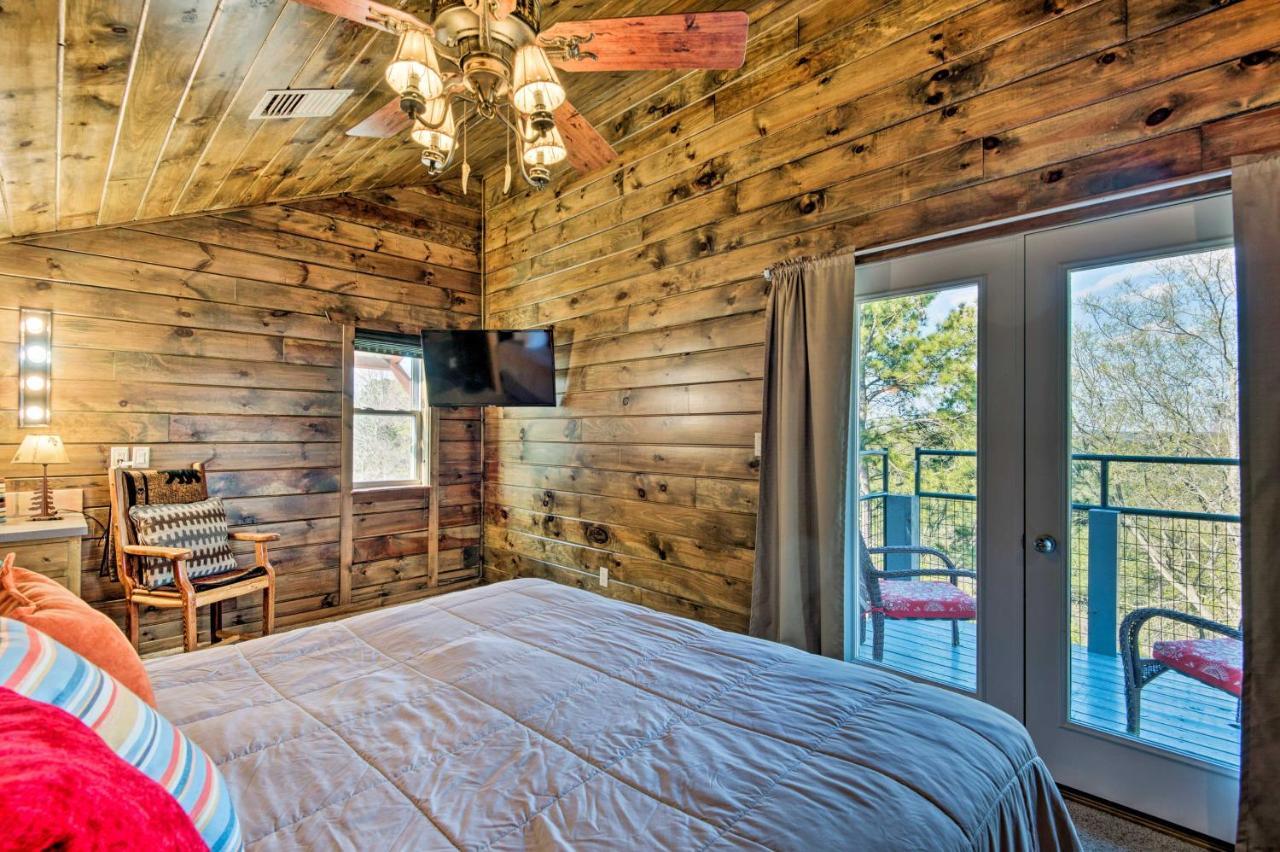 Broken Bow Mountaintop Home With Hot Tub! المظهر الخارجي الصورة