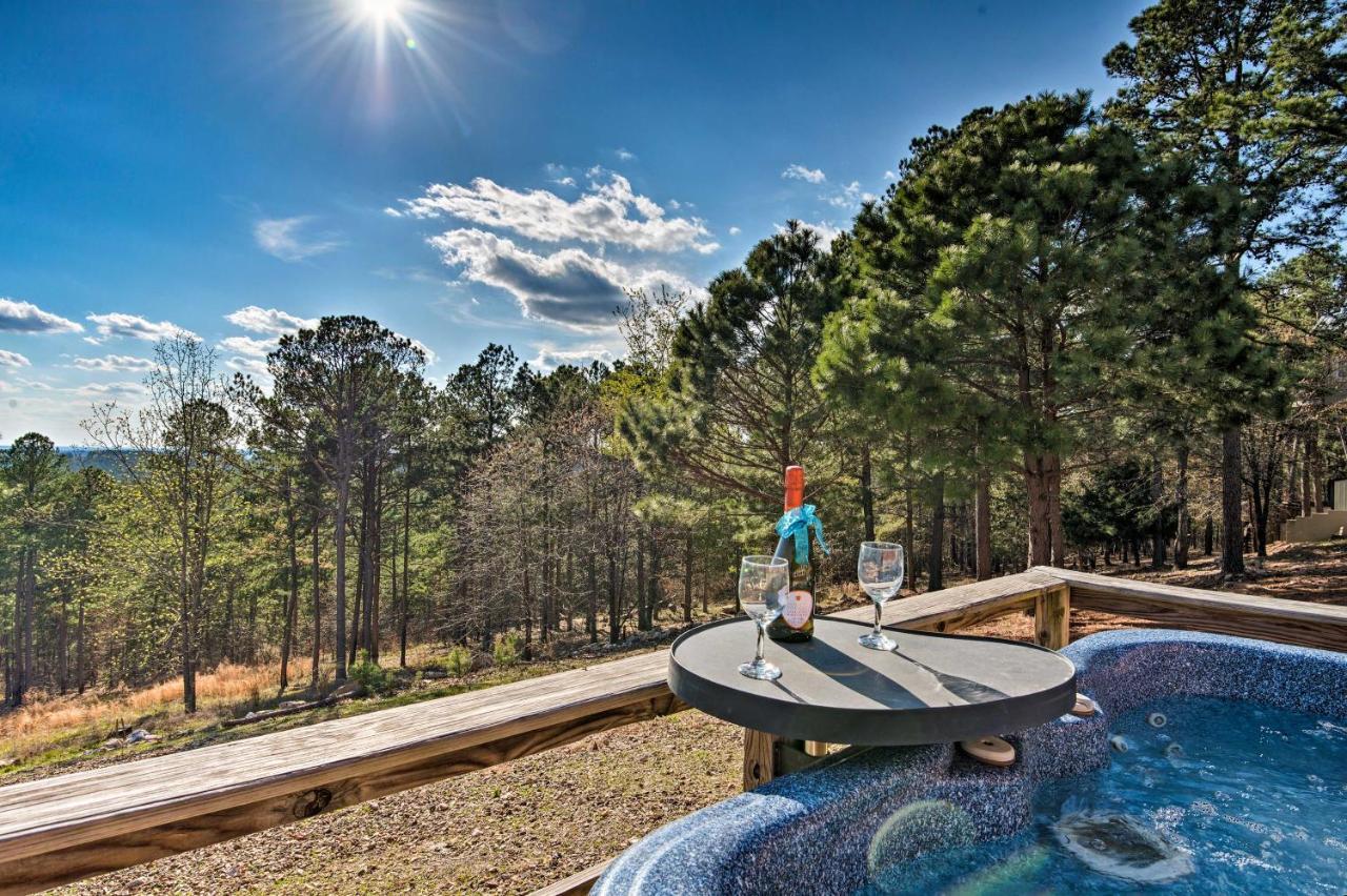 Broken Bow Mountaintop Home With Hot Tub! المظهر الخارجي الصورة